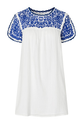 short-dress-with-embroidered-details