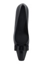 noir-cuir-detail-escarpins
