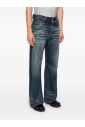 jeans-en-denim-classiques-pour-un-usage-quotidien