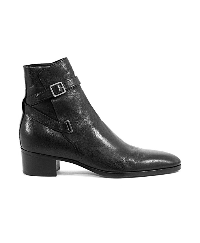 classic-leather-boots