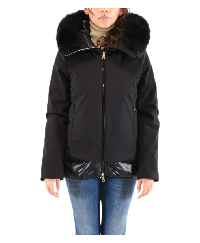 veste-en-tissu-technique-avec-doublure-en-duvet