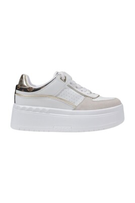 platform-lace-up-shoes