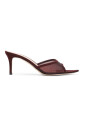 chaussons-rouges-en-daim-elegants-confortables-talon