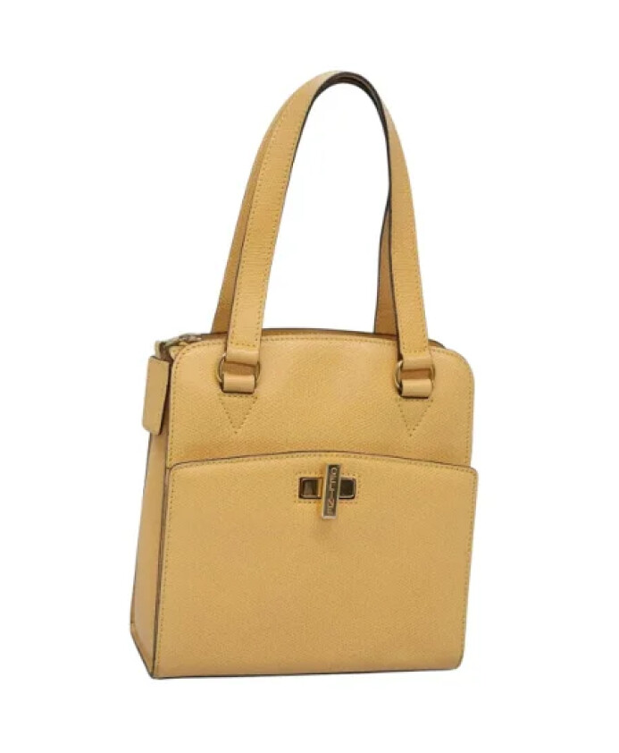 pre-owned-cuir-sacs-main