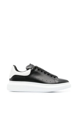 oversize-sole-white-back-sneakers