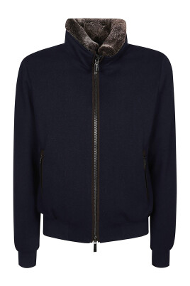 stylish-bomber-jacket