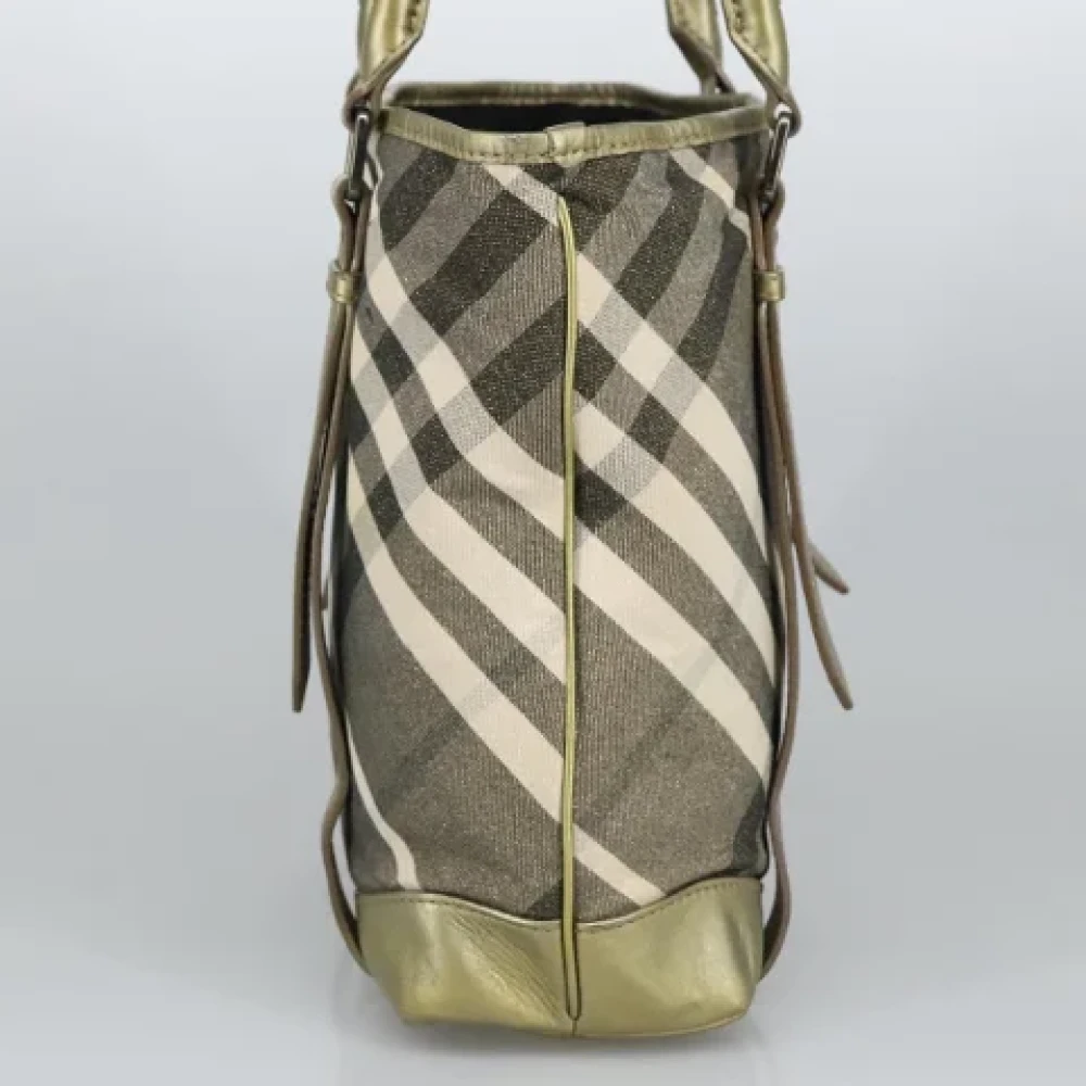 Burberry Vintage Pre-owned Canvas handbags Green Dames