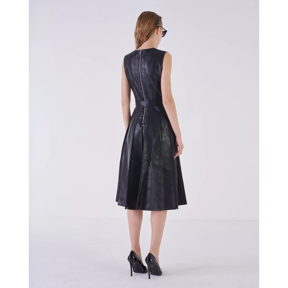 Silvian Heach Midi Leren Effect Jurk Black Dames