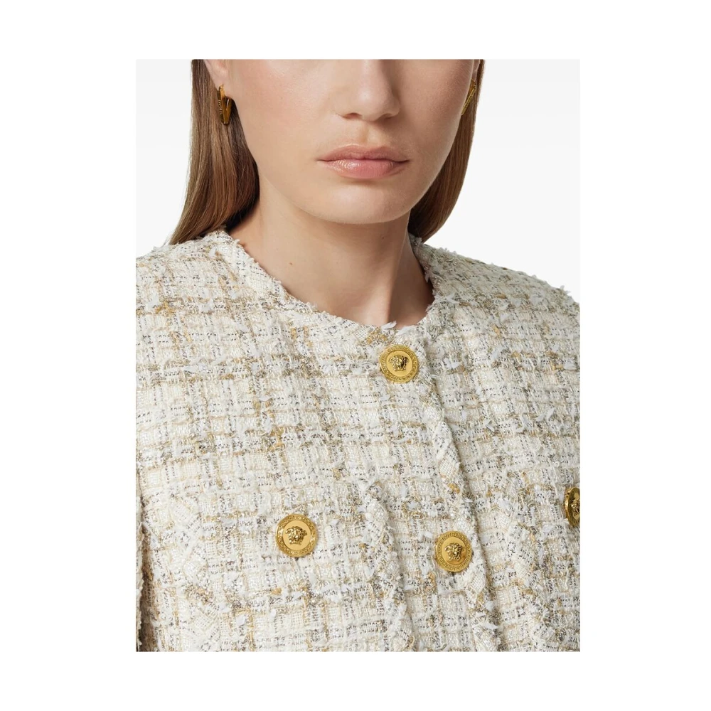 Versace Amandel Beige Knoopjas met Raffel Detail Beige Dames