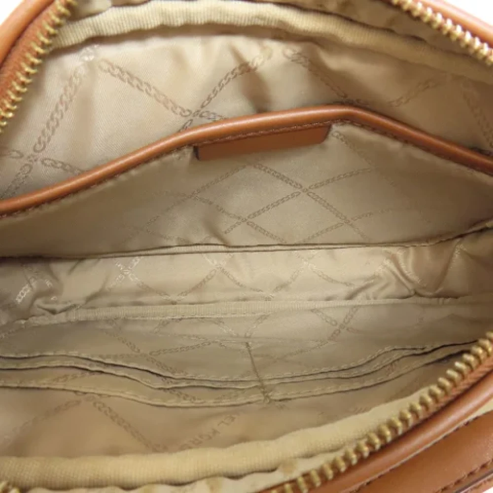Michael Kors Pre-owned Canvas shoulder-bags Brown Dames