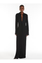 robe-chemise-noire-boutonnee-avec-dos-ouvert
