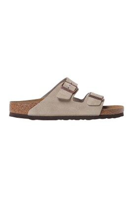 classic-suede-sandals