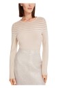 pull-avec-details-transparents