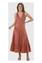 robe-midi-en-coton-marron-avec-col-en-v