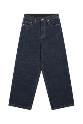 classic-denim-pants-with-relaxed-fit