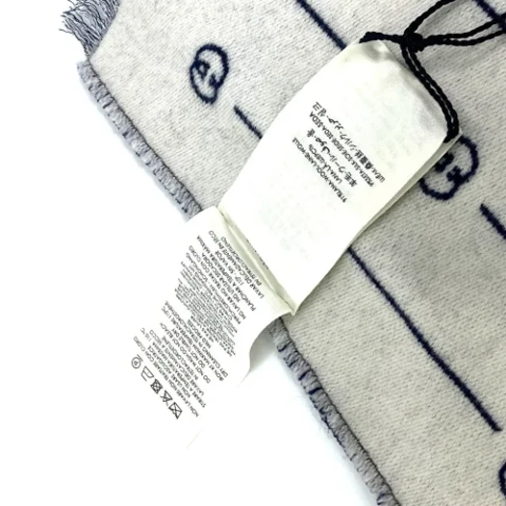 Gucci Vintage Pre-owned Wool scarves Blue Heren