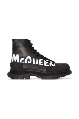 black-boots-with-oversized-rubber-sole
