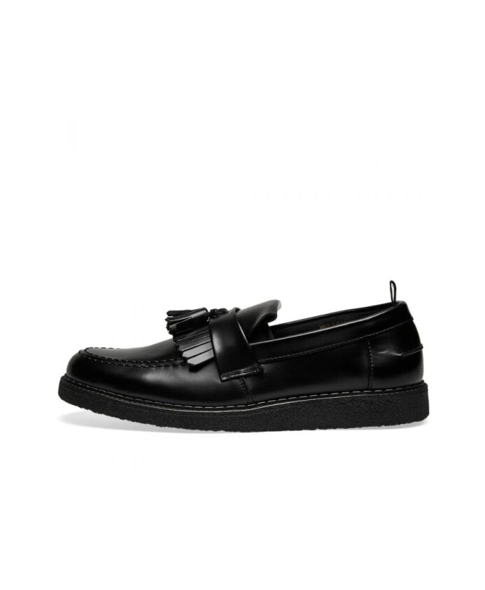 mocassin-noir-a-glands