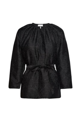 blouse-en-dentelle-style-elegant