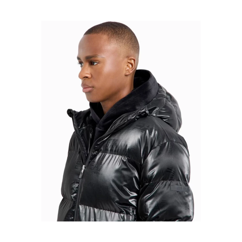 Emporio Armani EA7 Zwarte Jassen met Capuchon en Logoprint Black Heren