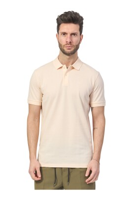 polo-rose-avec-logo-brode