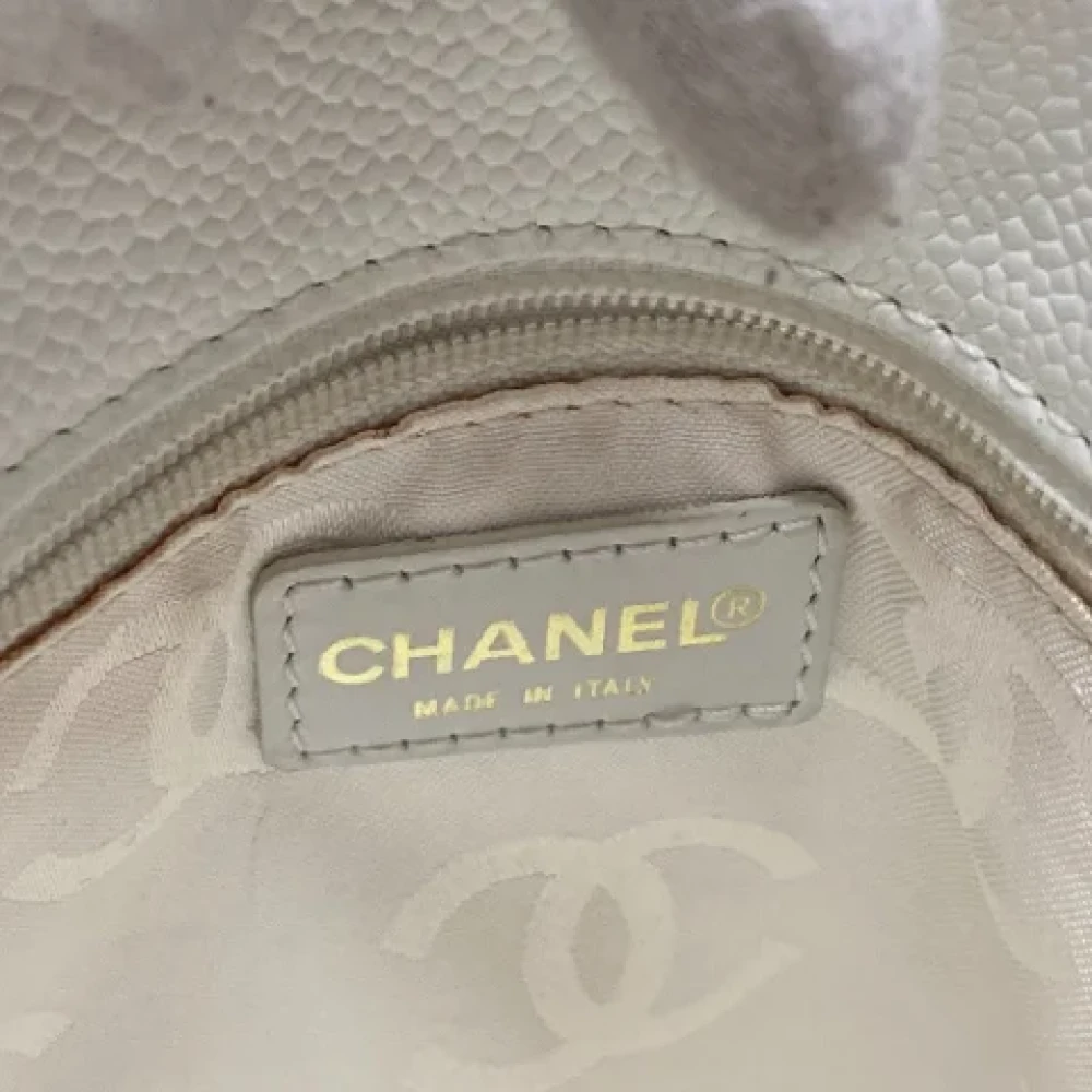 Chanel Vintage Pre-owned Leather totes White Dames