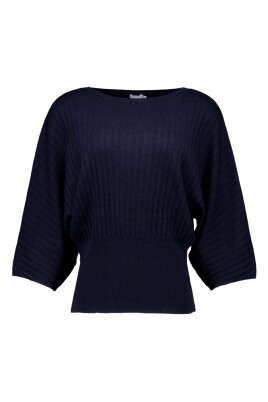 dark-blue-sweaters
