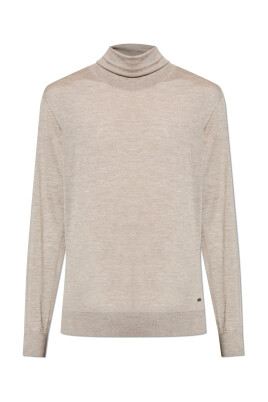 cashmere-turtleneck
