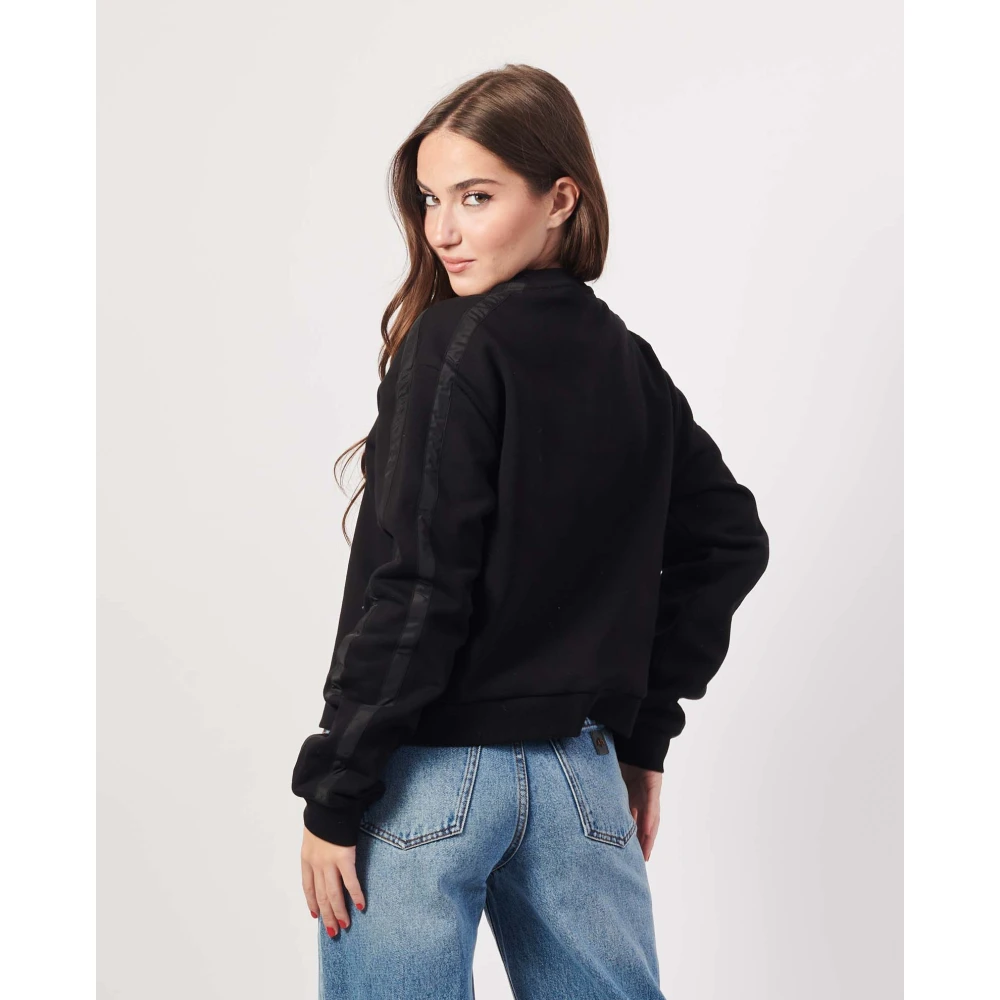 Emporio Armani Zwarte Cropped Sweater met Nylon Inzetstukken Black Dames