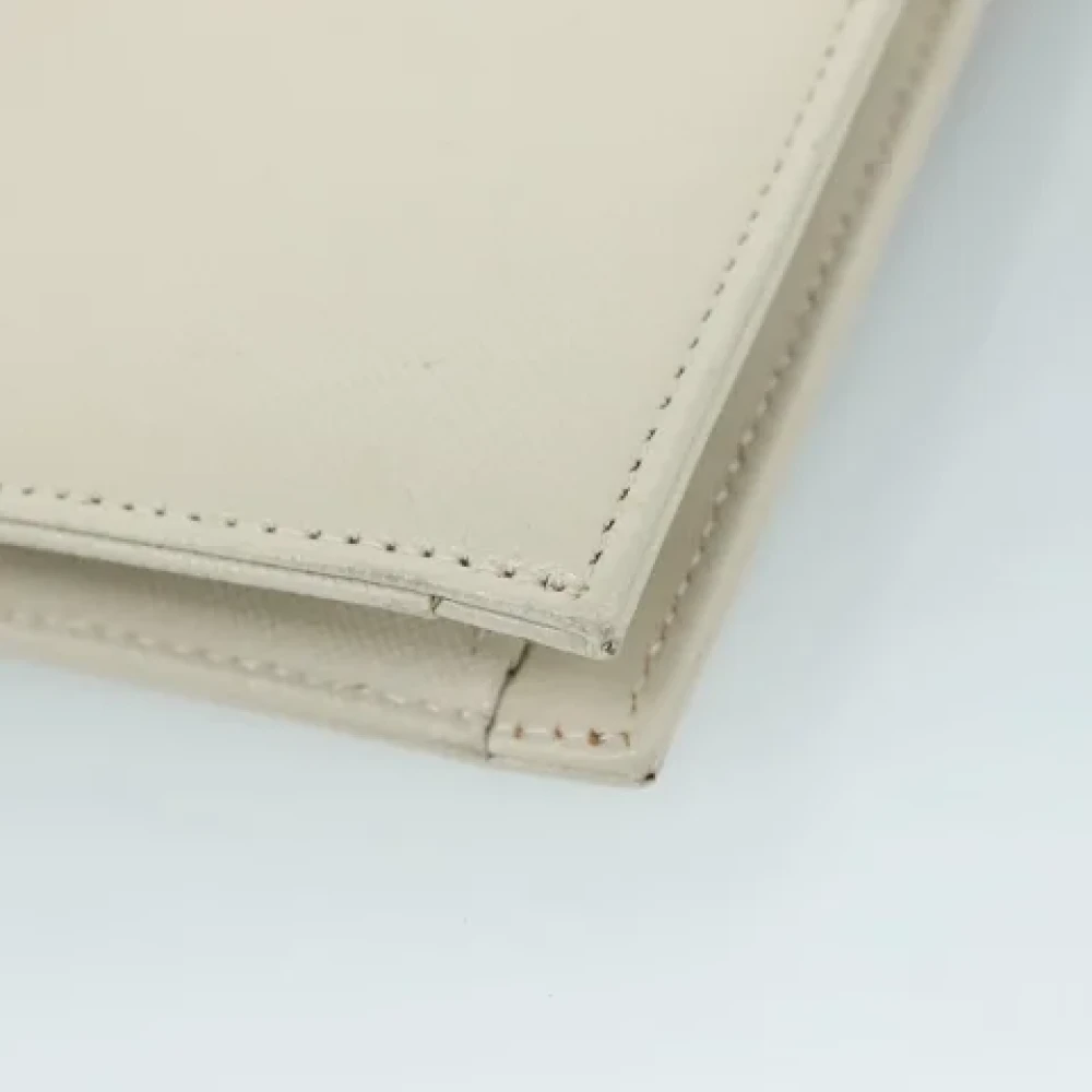 Saint Laurent Vintage Pre-owned Leather clutches Beige Dames