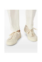 sneaker-blanche-avec-semelle-en-caoutchouc