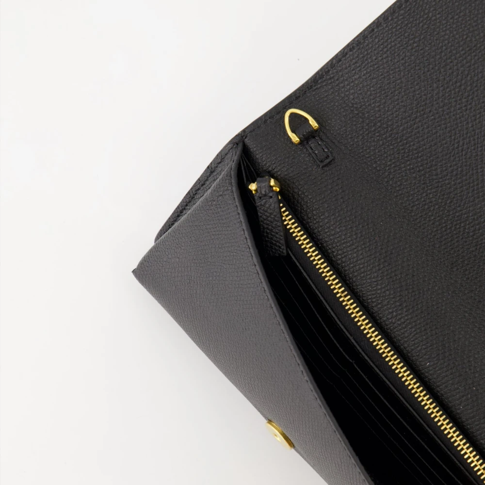 Valentino Garavani VLogo Ketting Portemonnee Zwart Leer Black Dames