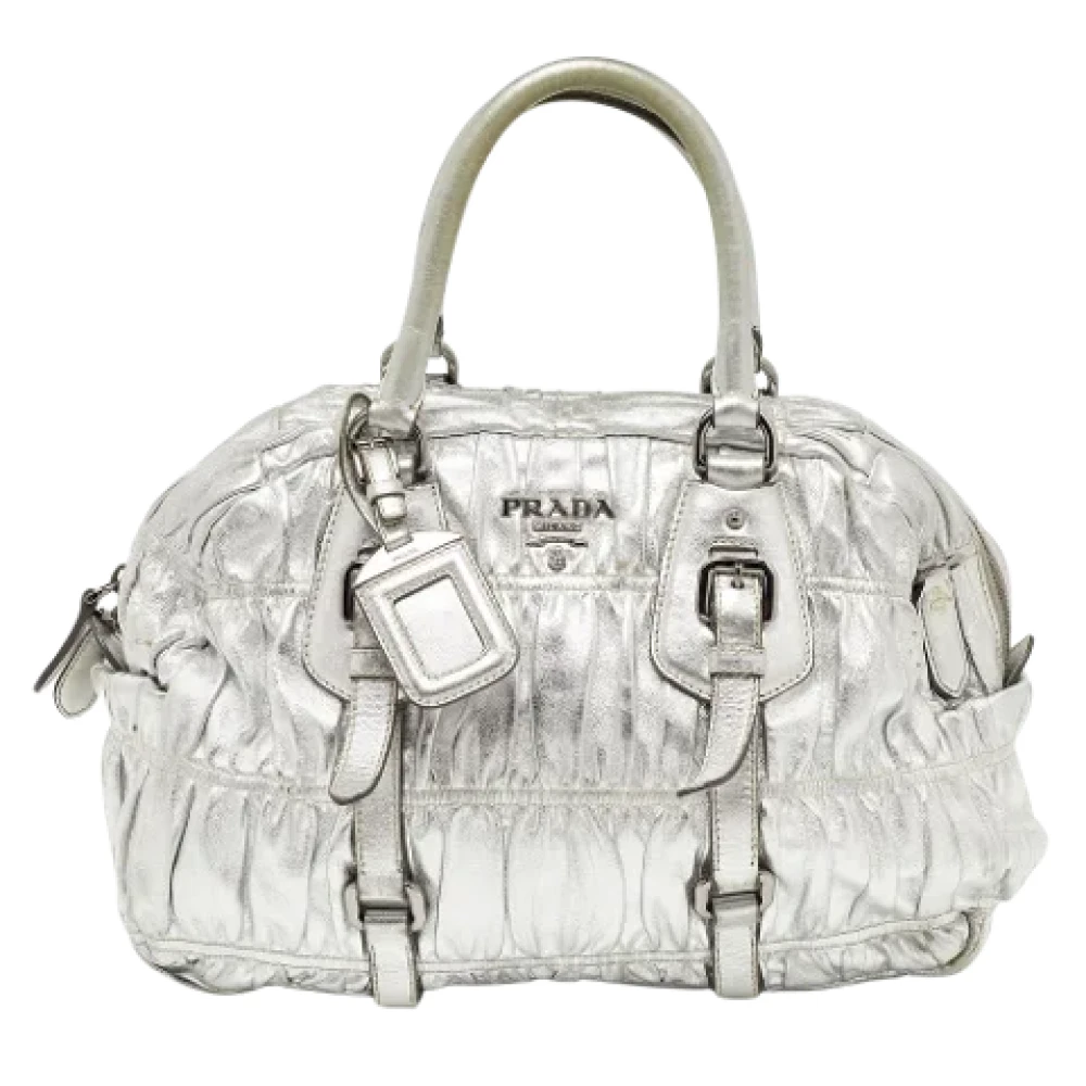 Prada Vintage Pre-owned Leather crossbody-bags Gray Dames
