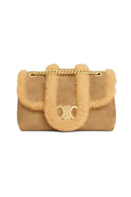 brown-shoulder-bag-with-shearling-lining