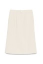jupe-beige-avec-fente-avant