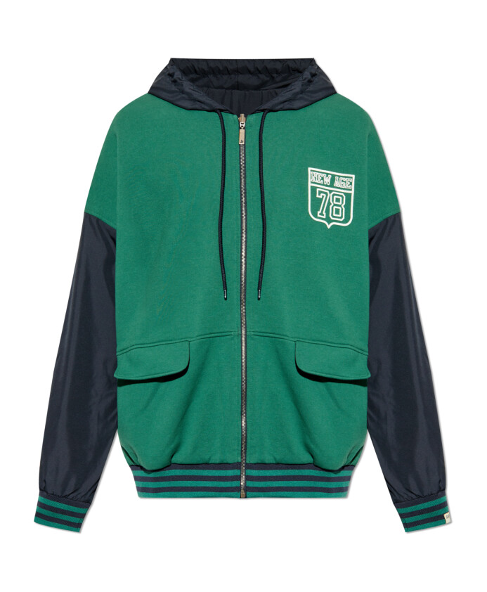 reversible-sweatshirt-made-from-combined-materials