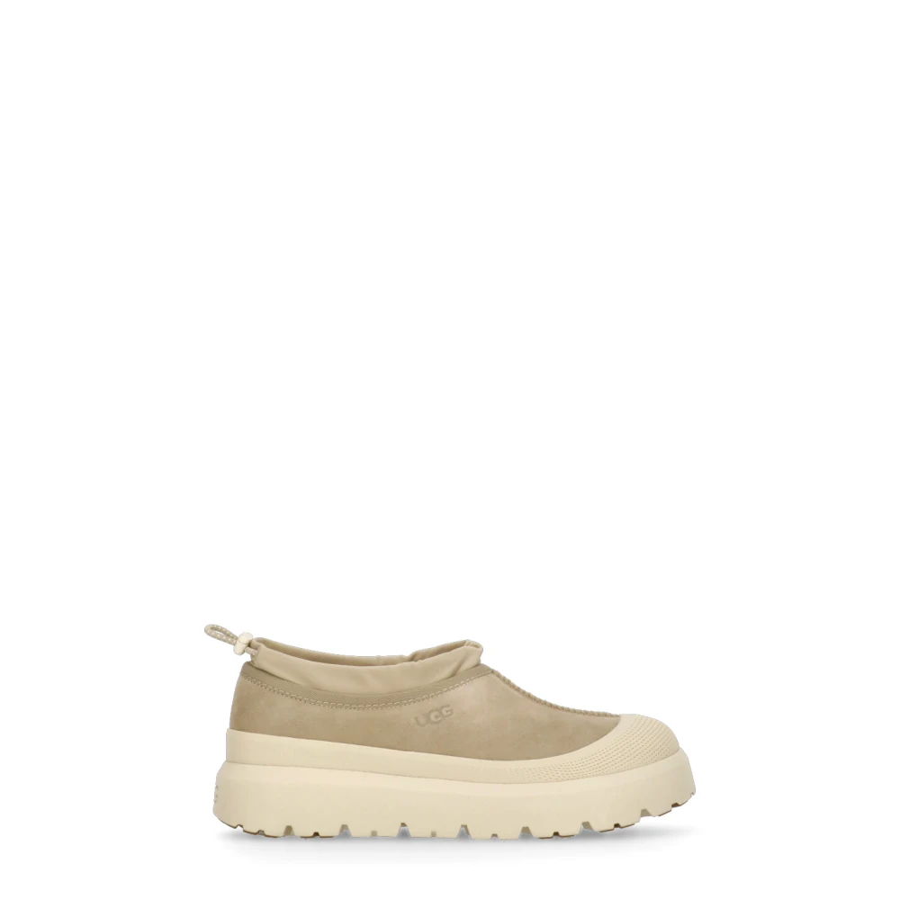 UGG Beige Sneakers med Dragsko och Logotyp Beige, Herr