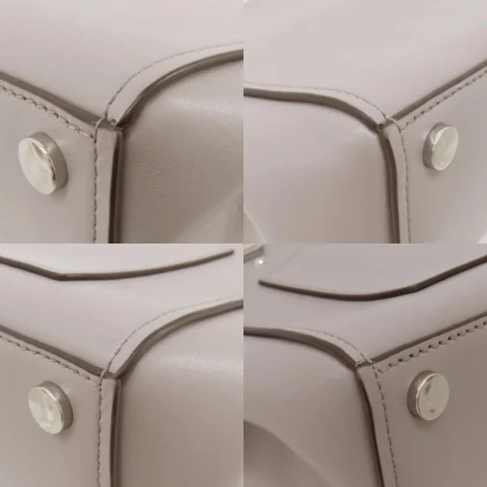 Michael Kors Pre-owned Fabric handbags Beige Dames
