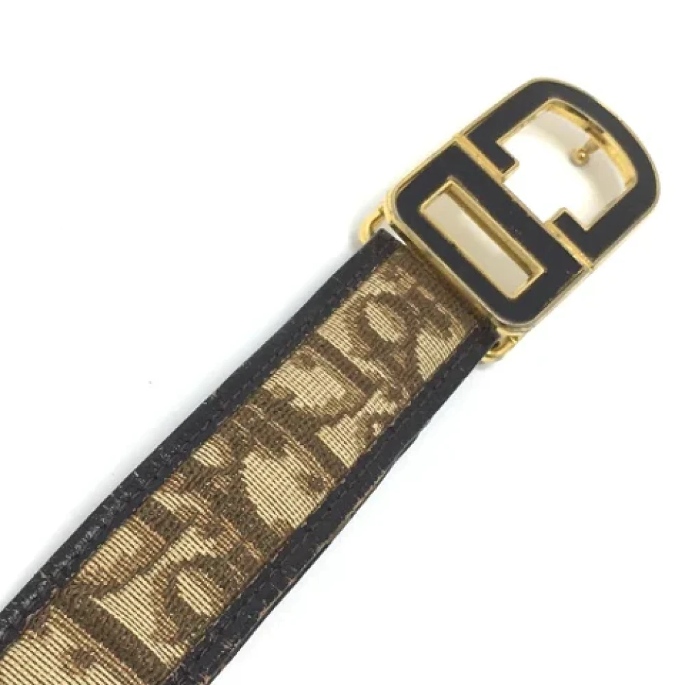 Dior Vintage Pre-owned Leather belts Beige Dames