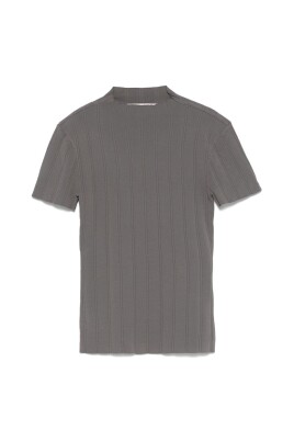 mock-neck-short-sleeve-t-shirt