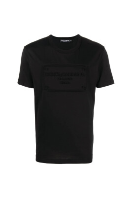 svarta-t-shirts-och-polos