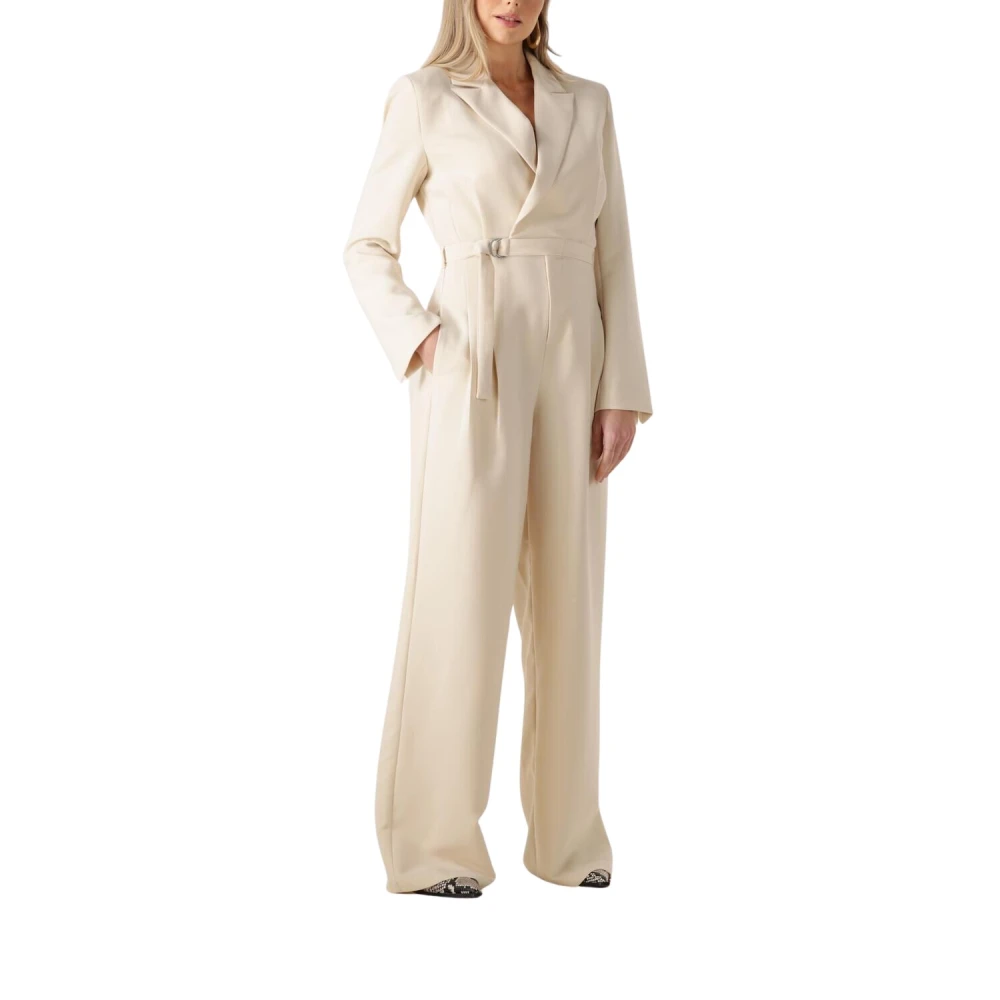 Notre-v Elegante Ecru Jumpsuit voor Vrouwen Beige Dames
