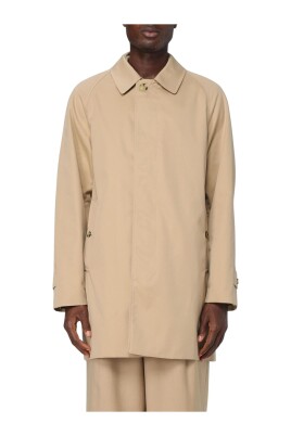 classic-trench-coat-style