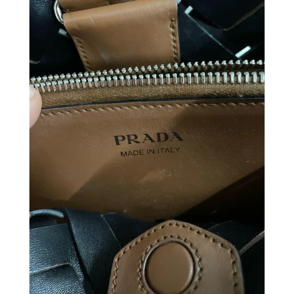 Prada Vintage Pre-owned Leather crossbody-bags Brown Dames