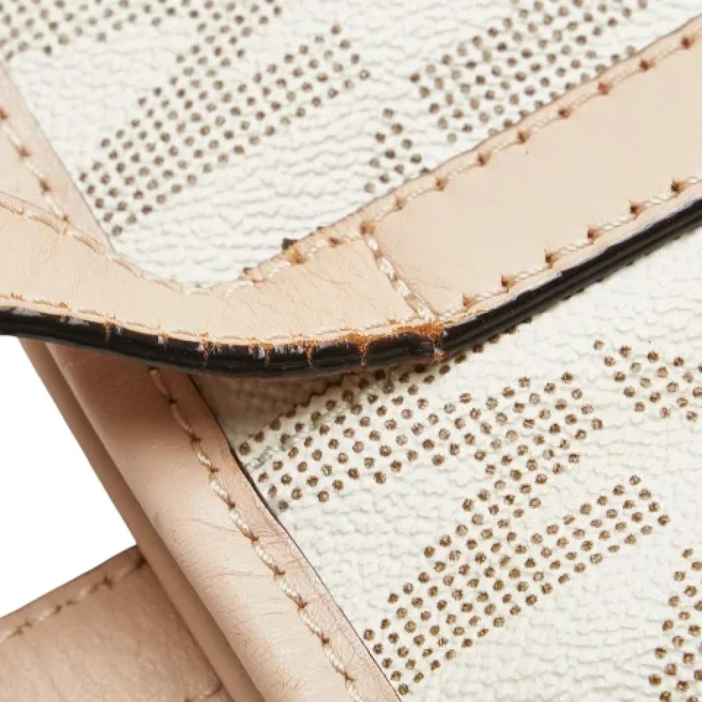 Michael Kors Pre-owned Canvas shoulder-bags Beige Dames
