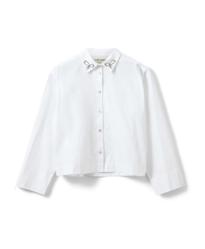 elegante-witte-overhemd-met-fijne-details