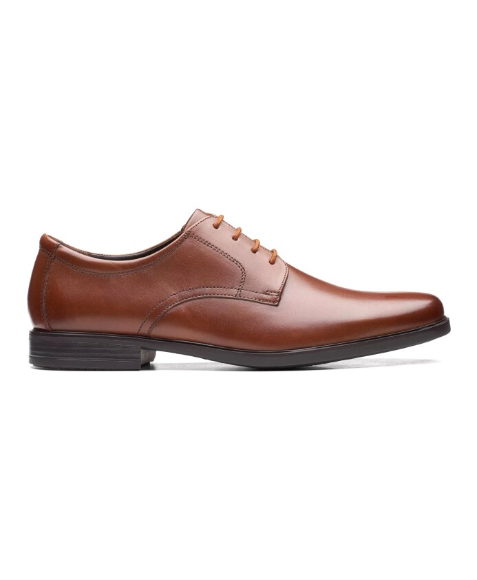chaussure-a-lacets-en-cuir