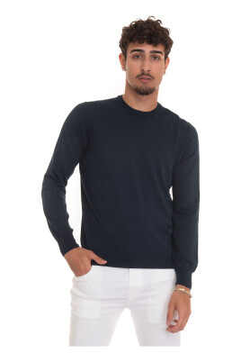 cotton-round-neck-pullover