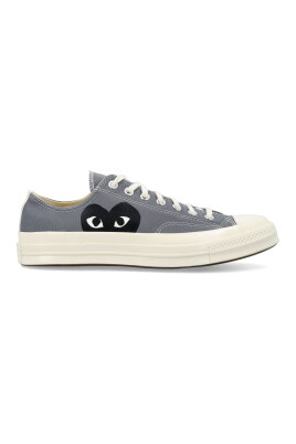 grey-sneakers-chuck-70-cgd-style