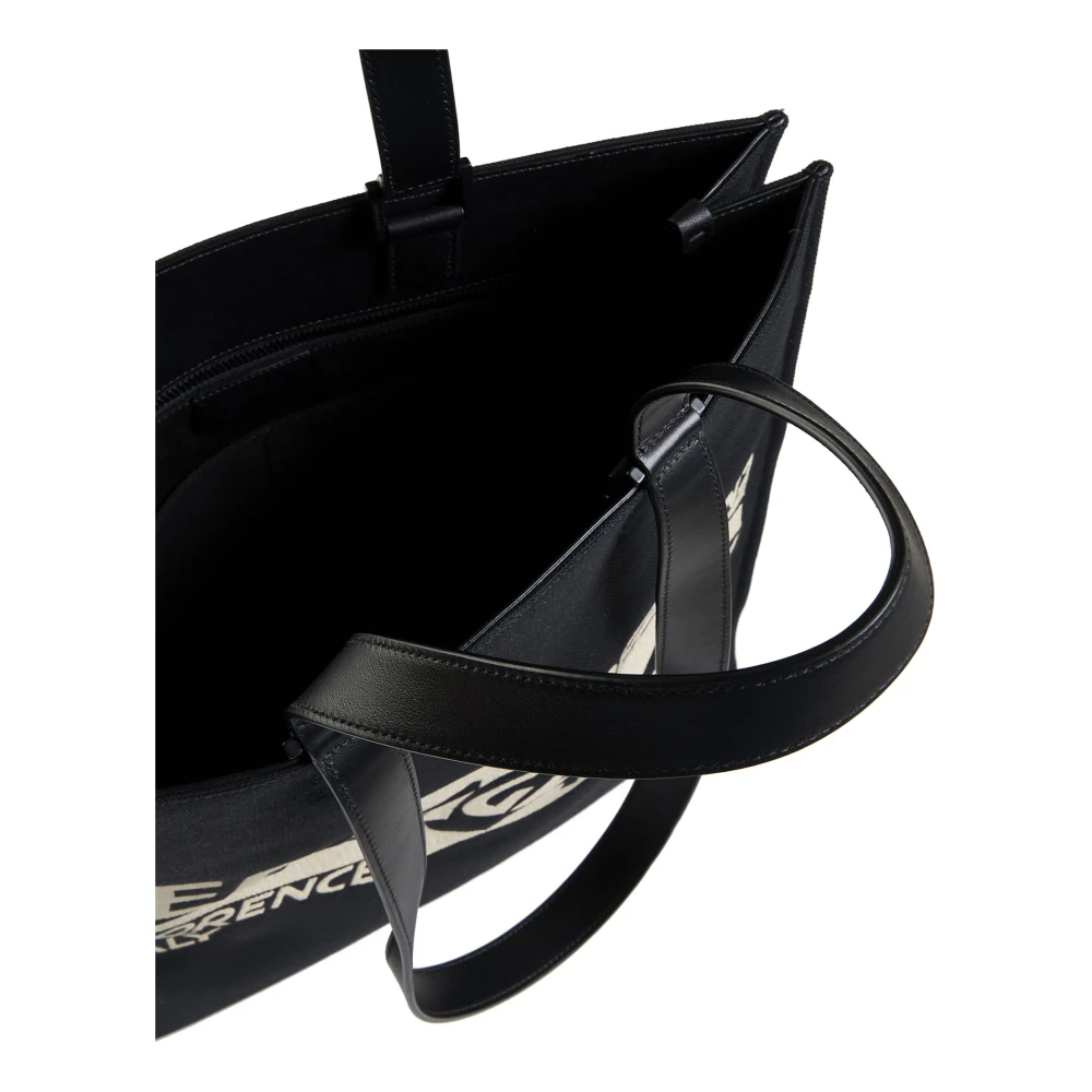 Salvatore Ferragamo Stijlvolle Tassen Collectie Black Heren